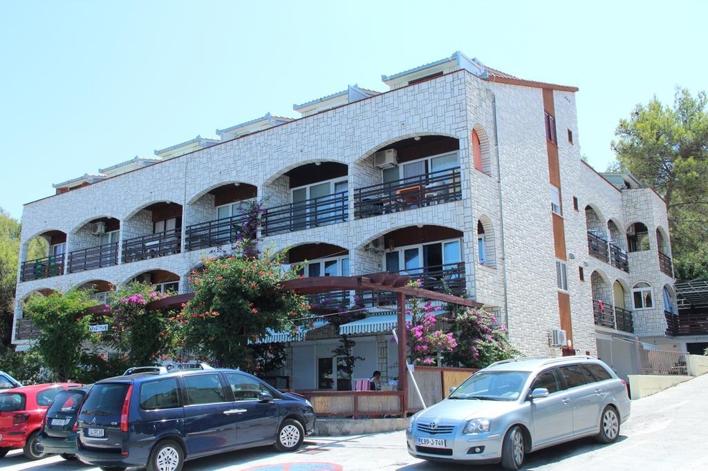 Apartments Coric Trogir Ngoại thất bức ảnh